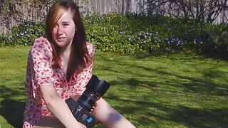 Nezasitne prsate lovce na penis McKenzee i Vanessa ugoditi jednom momku