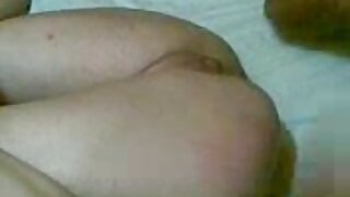 Izbliza video moje droljaste devojke koja se igra sa vibratorom
